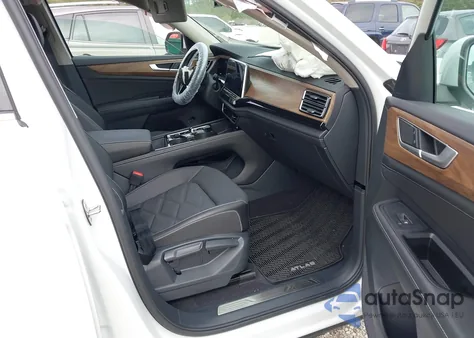 2024 Volkswagen Atlas 2.0T Se W/Technology z USA, uszkodzony, nr VIN 1V2JR2CA5RC621738